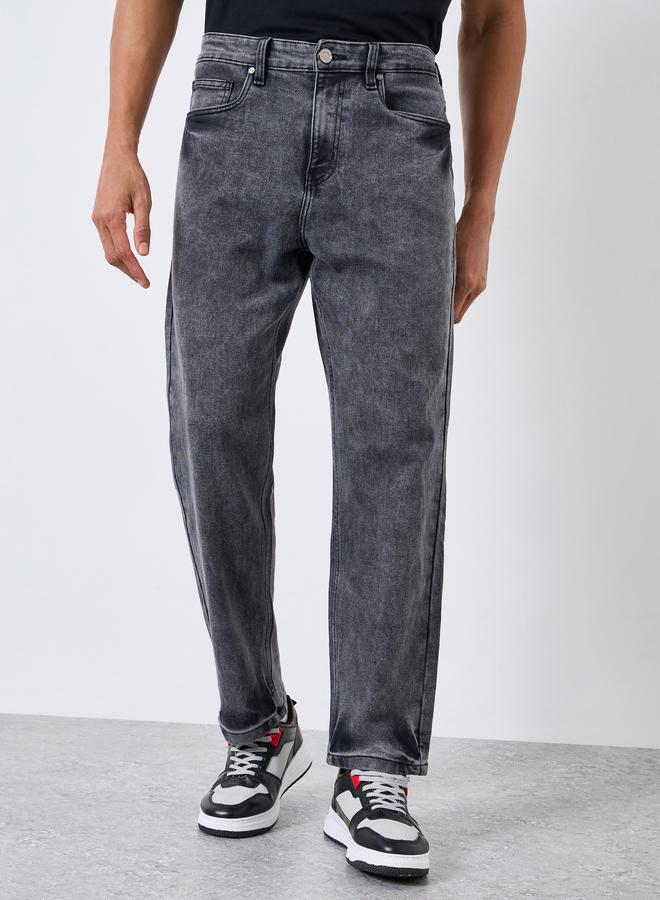 Styli Men Grey Mid Wash Relaxed Fit Jeans - Image 4